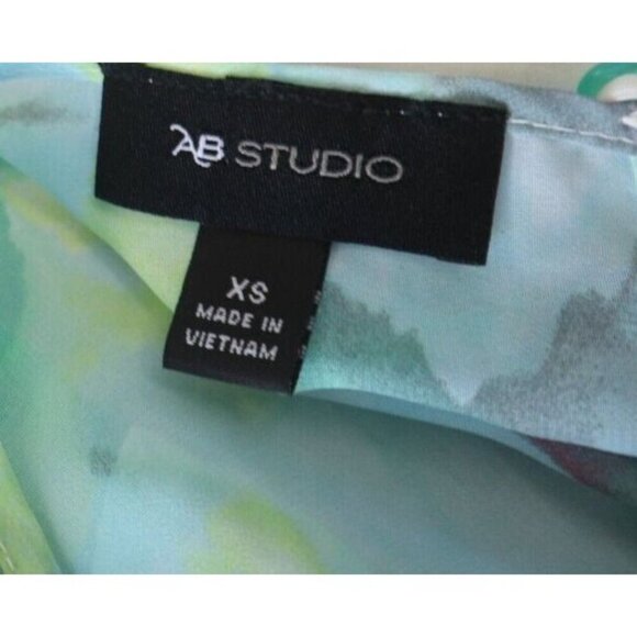 AB STUDIO - WOMEN'S GREEN AND WHITE PRINT SHEER BLOUSE - SIZE XS - Picture 10 of 10